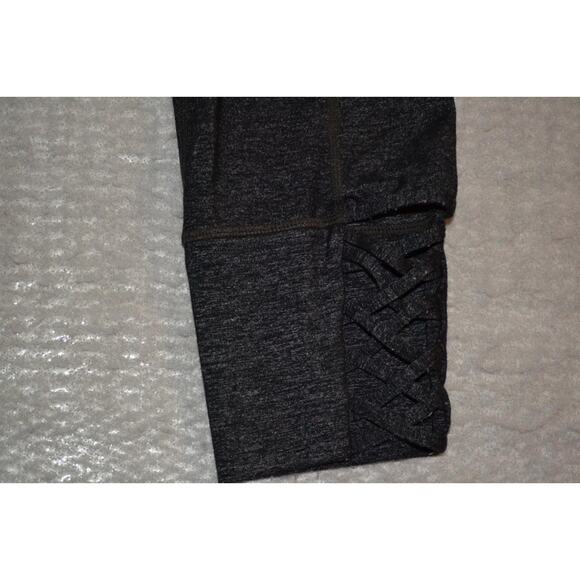37807 Athleta Gym Pants Leggings Capris Workout Performance Womens Size Small - Picture 6 of 9
